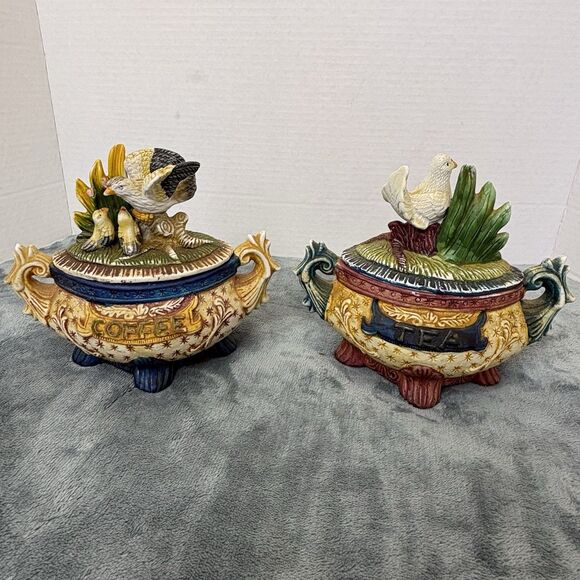 The Unbranded Brand Other - Vintage Ceramic Hand Painted Tea & Coffee Containers